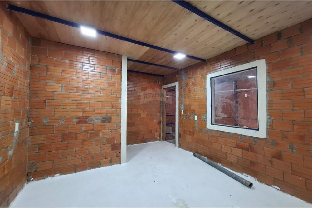 2 depósitos en Mariano Roque Alonso, foto 3