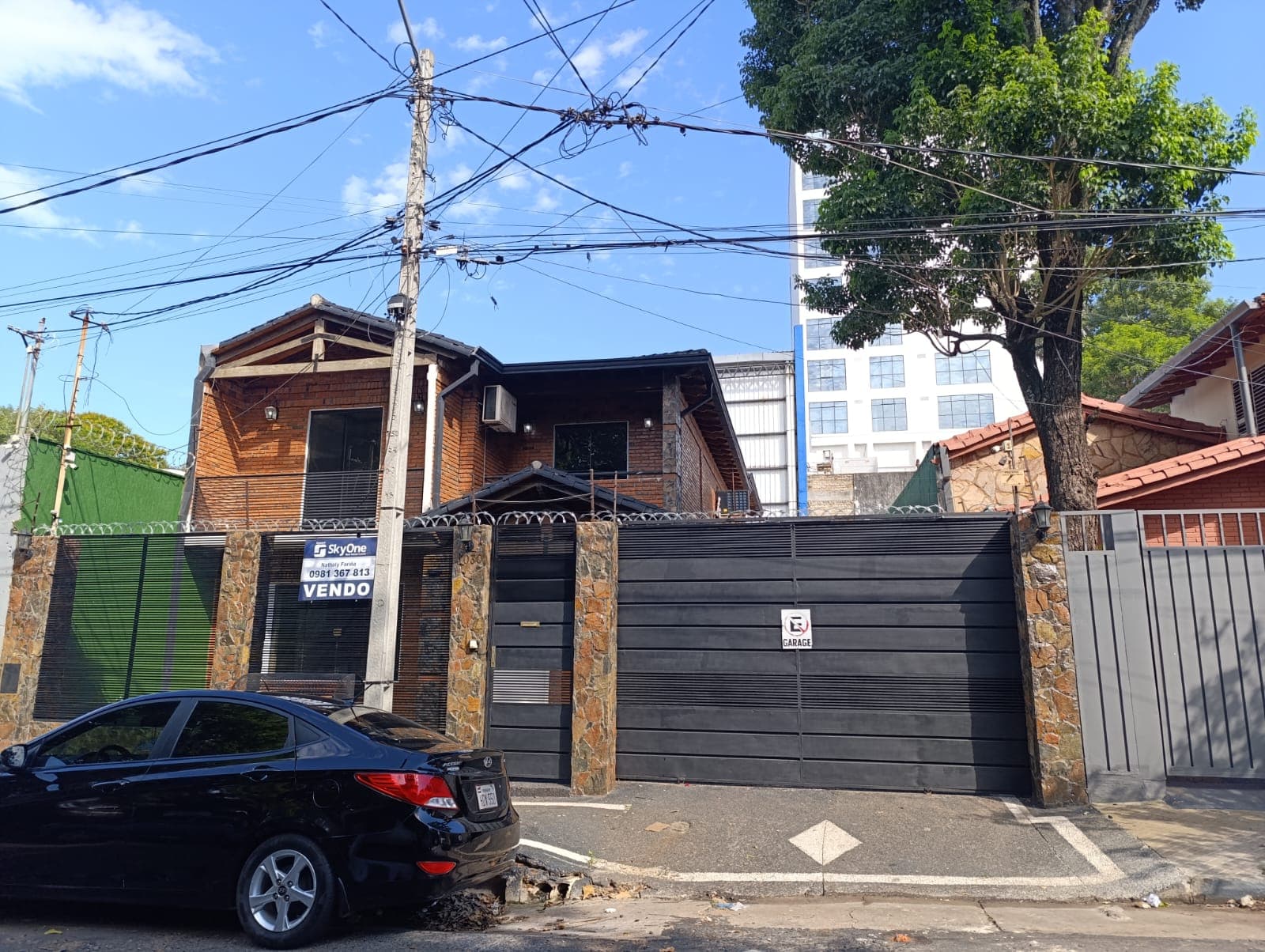 Vendo casa en Bo. Pettirossi Asunción