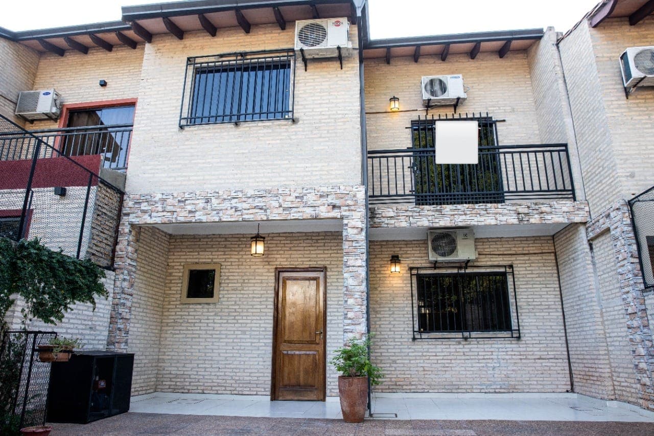 *vendo dúplex en condominio econatura 5 - Lambaré.* 12593