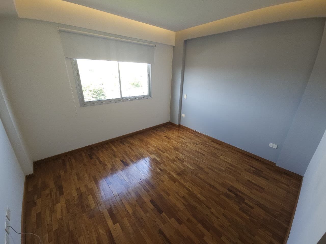 Penthouse tipo duplex sobre avda. Santisima Trinidad — foto 3