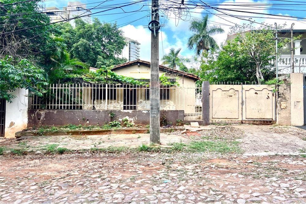 Terreno en barrio mburucuya Asunción