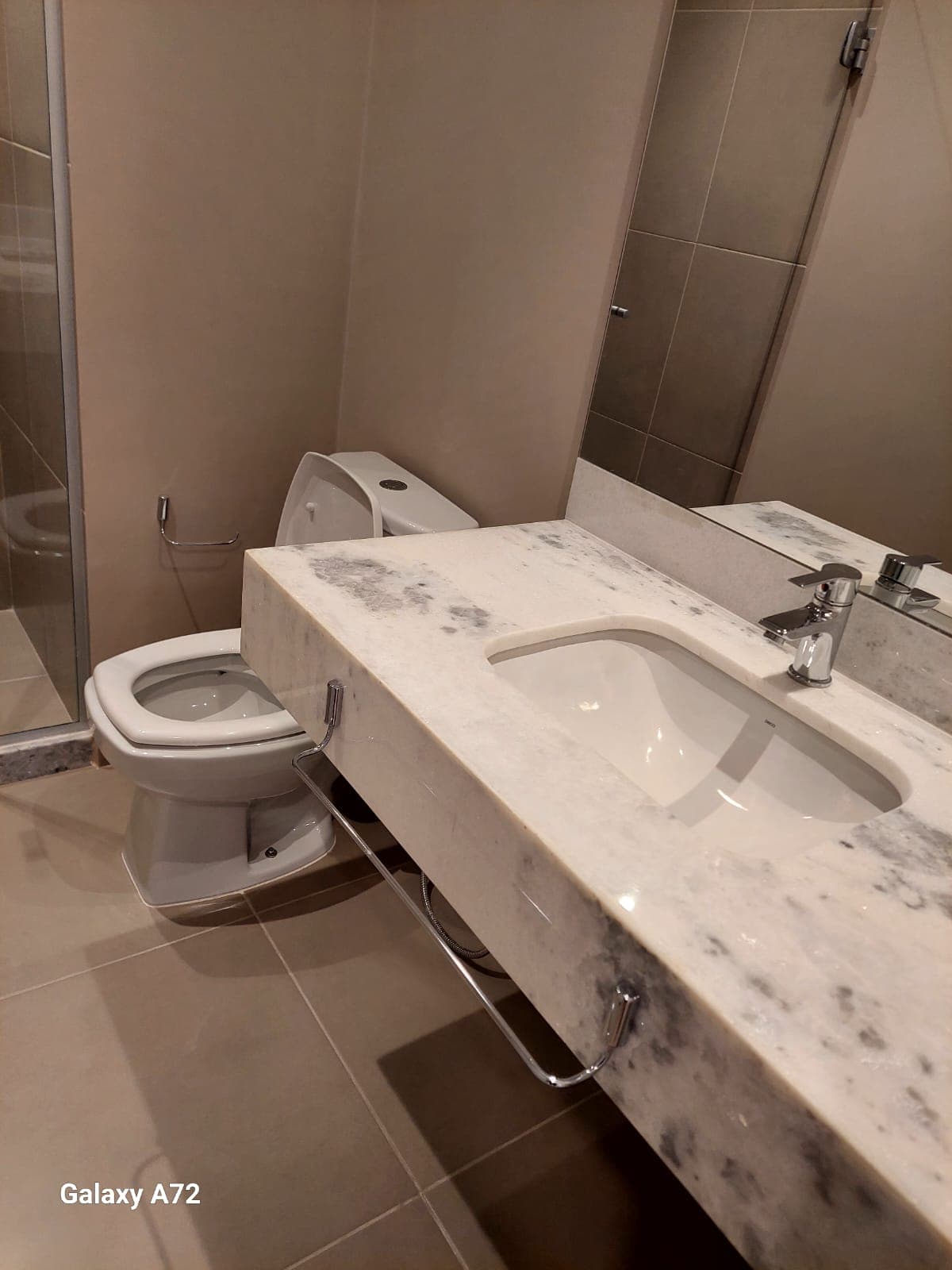 Se alquila departamento de 2 habitaciones en el moderno Spirit De Gaulle, foto 4