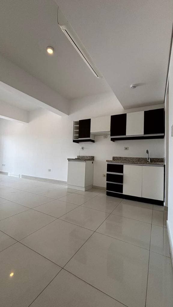 Alquilo departamento de 2 dormitorios en barrio Jara