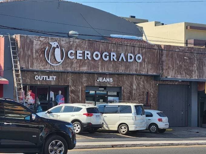 Local Comercial en Venta sobre Av. Eusebio Ayala, Barrio Mburicao, foto 2