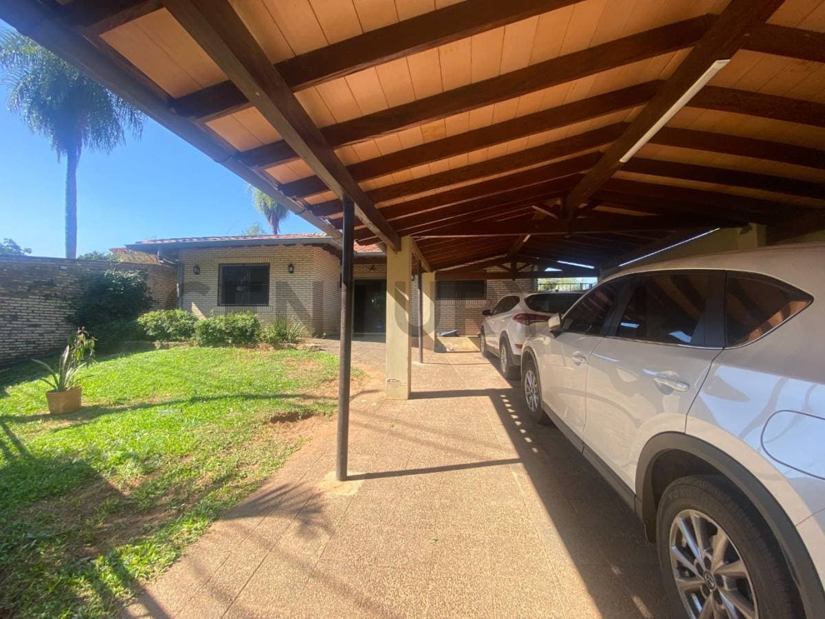 Casa en Venta Zona : Isla Zarate Luque, foto 2