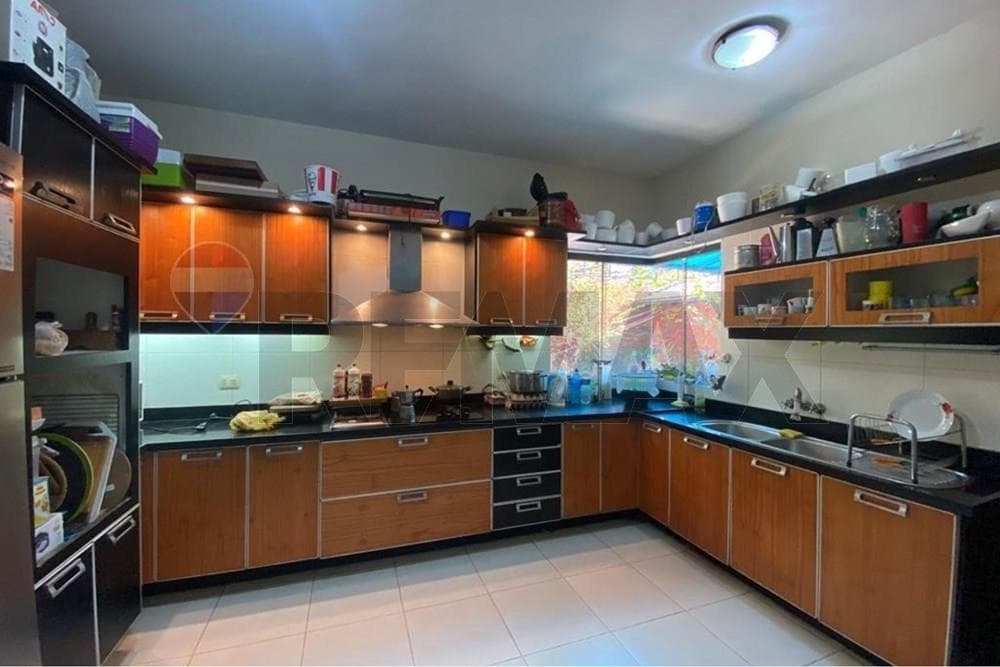Residencia Premium en Venta en Lambaré, foto 5