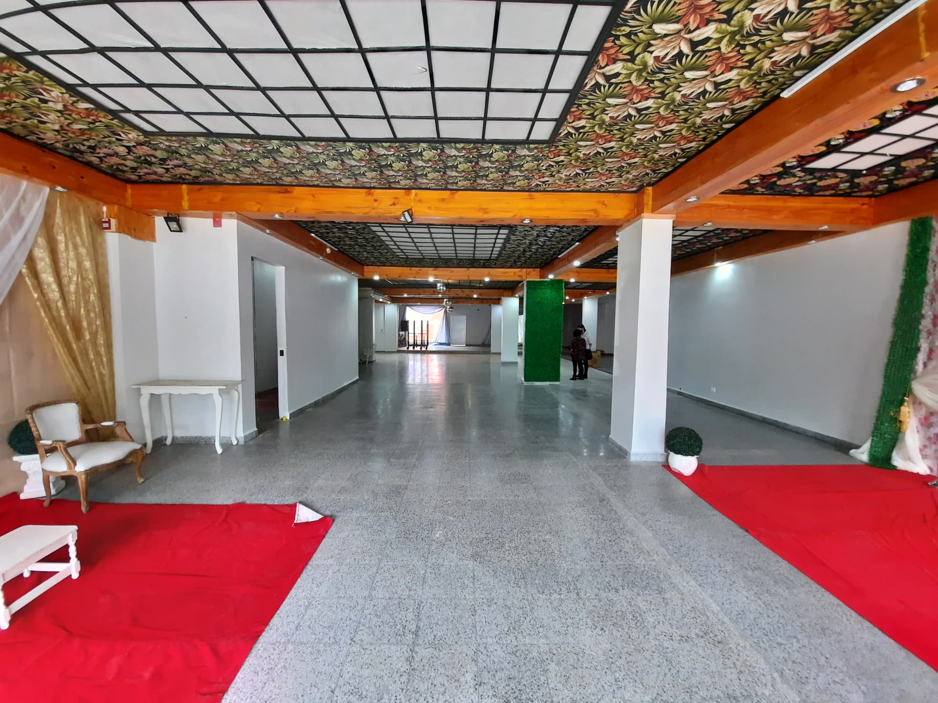 Mega salon comercial de 400 m2, barrio Recoleta, foto 3