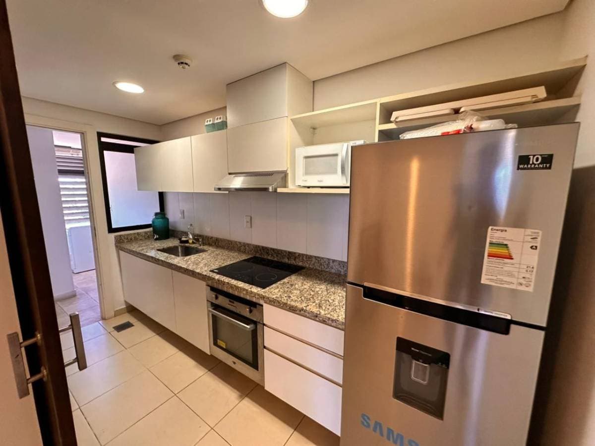 Departamento de 2 dormitorios torres mirador, barrio mbururcuya, foto 3