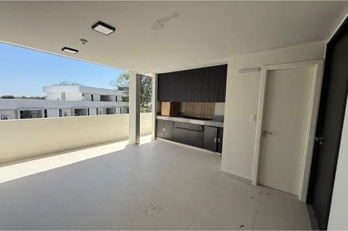 departamento en Luque, foto 2