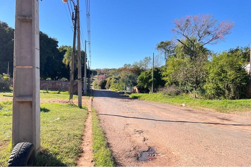 Terreno de 1.106 m² en Ypané (Zona Mixta), Ideal para Negocio o Logística, foto 3
