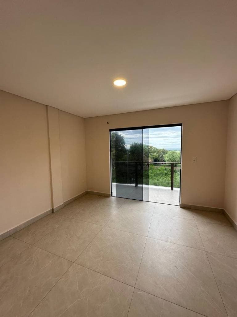 Hermoso Dúplex en Lambaré de tres habitaciones, foto 4