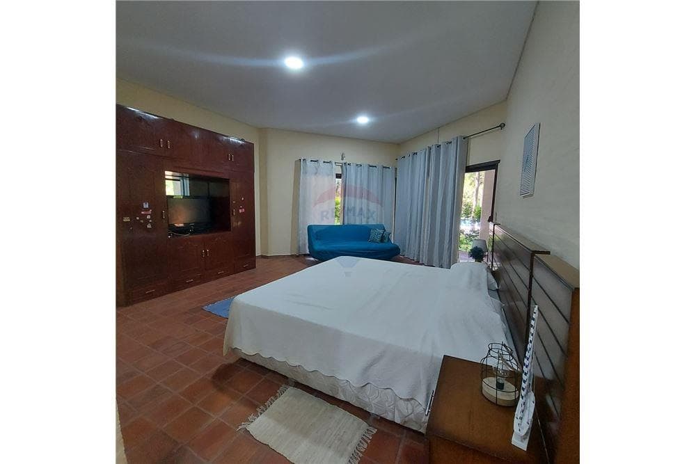 Casa en San Bernardino, foto 4