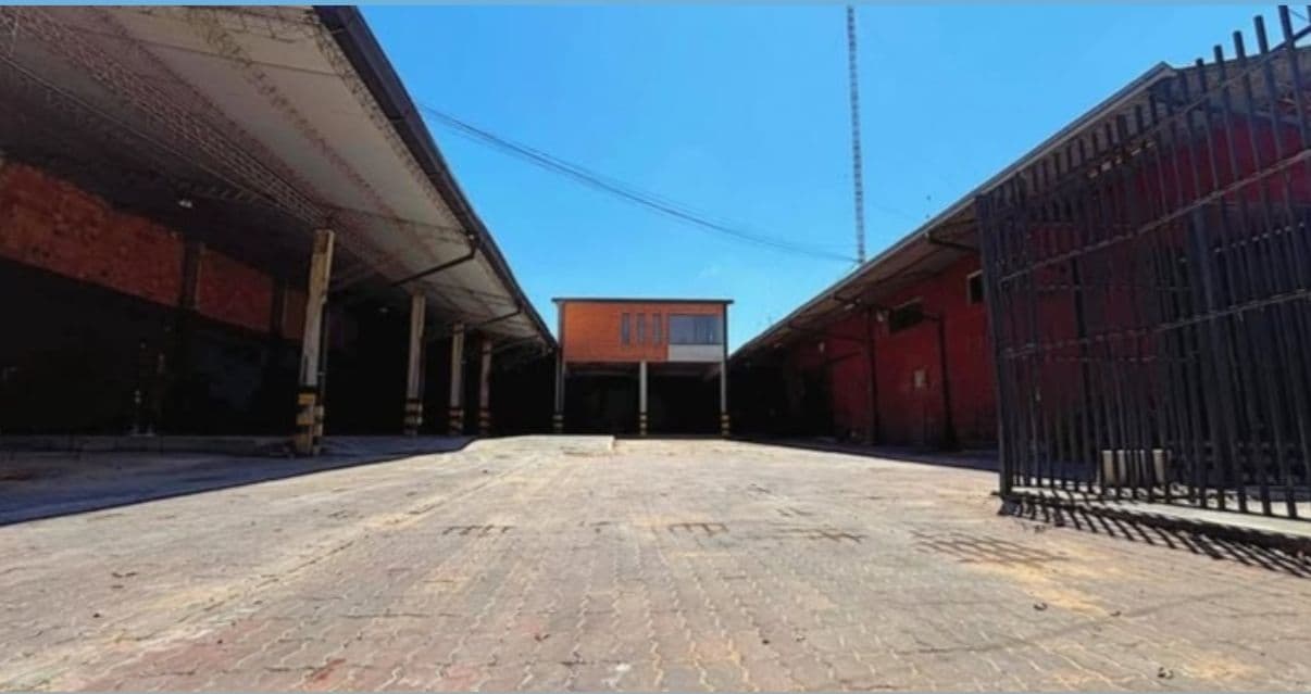 Local Comercial. Deposito oficina Asunción Villa Aurelia Avda. Boggiani Asuncion, foto 2
