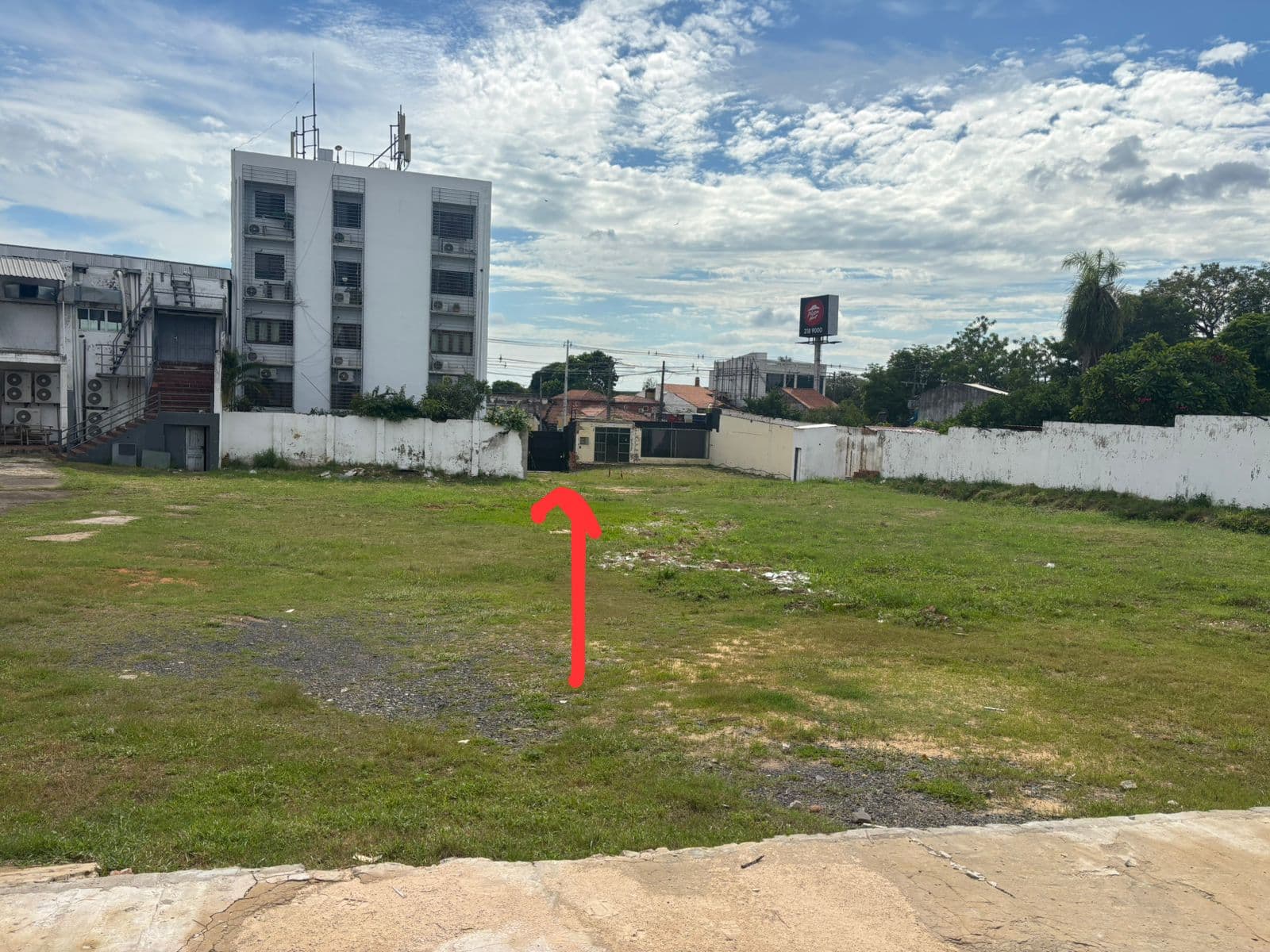 Casa Colonial (1857) - Av. Scaramento C/ Itapua - 3000 Usd Alq, foto 5
