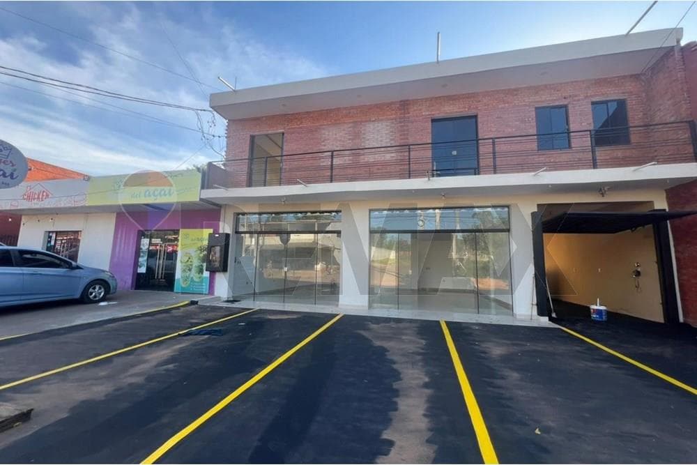Local Comercial - Alquiler - Villa Elisa, Paraguay, foto 2