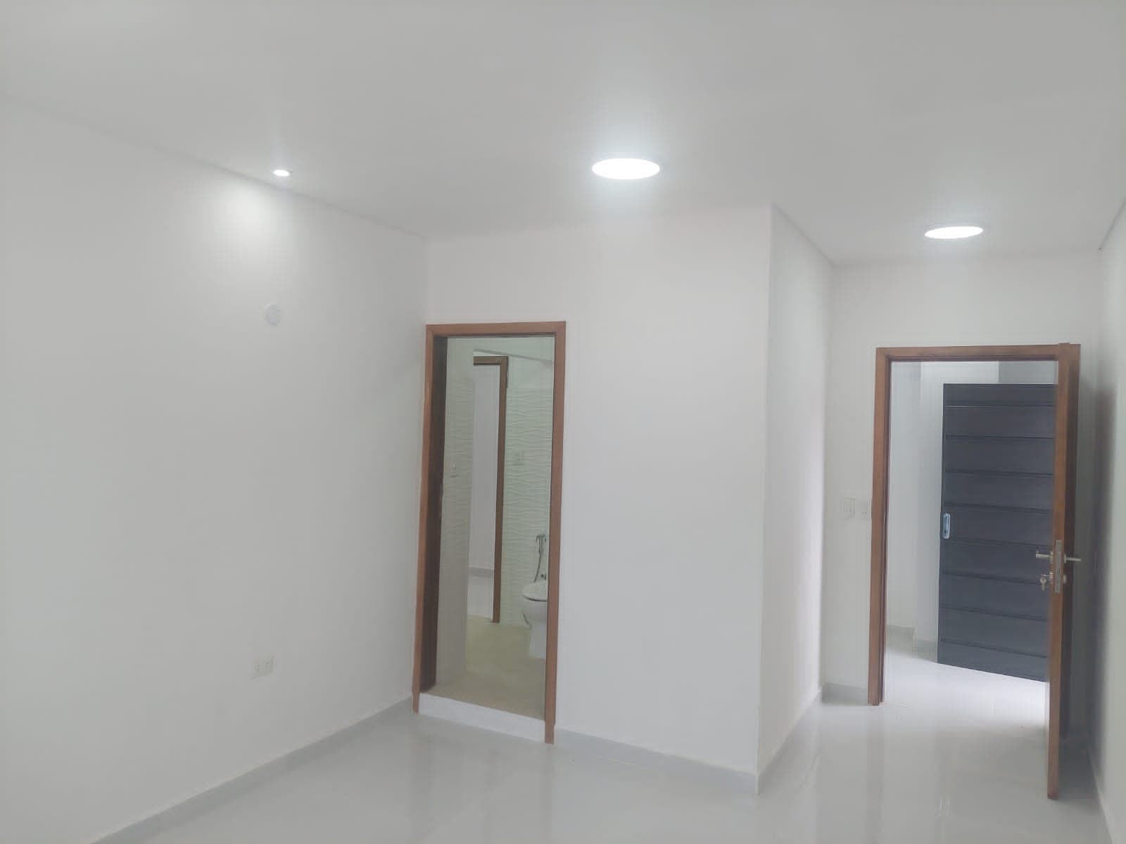 *alquilo duplex dos dormitorios nuevo en barrio panambireta, Lambaré*, foto 3
