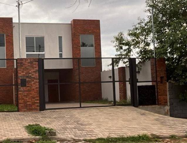Duplex en Luque (con piscina), foto 1