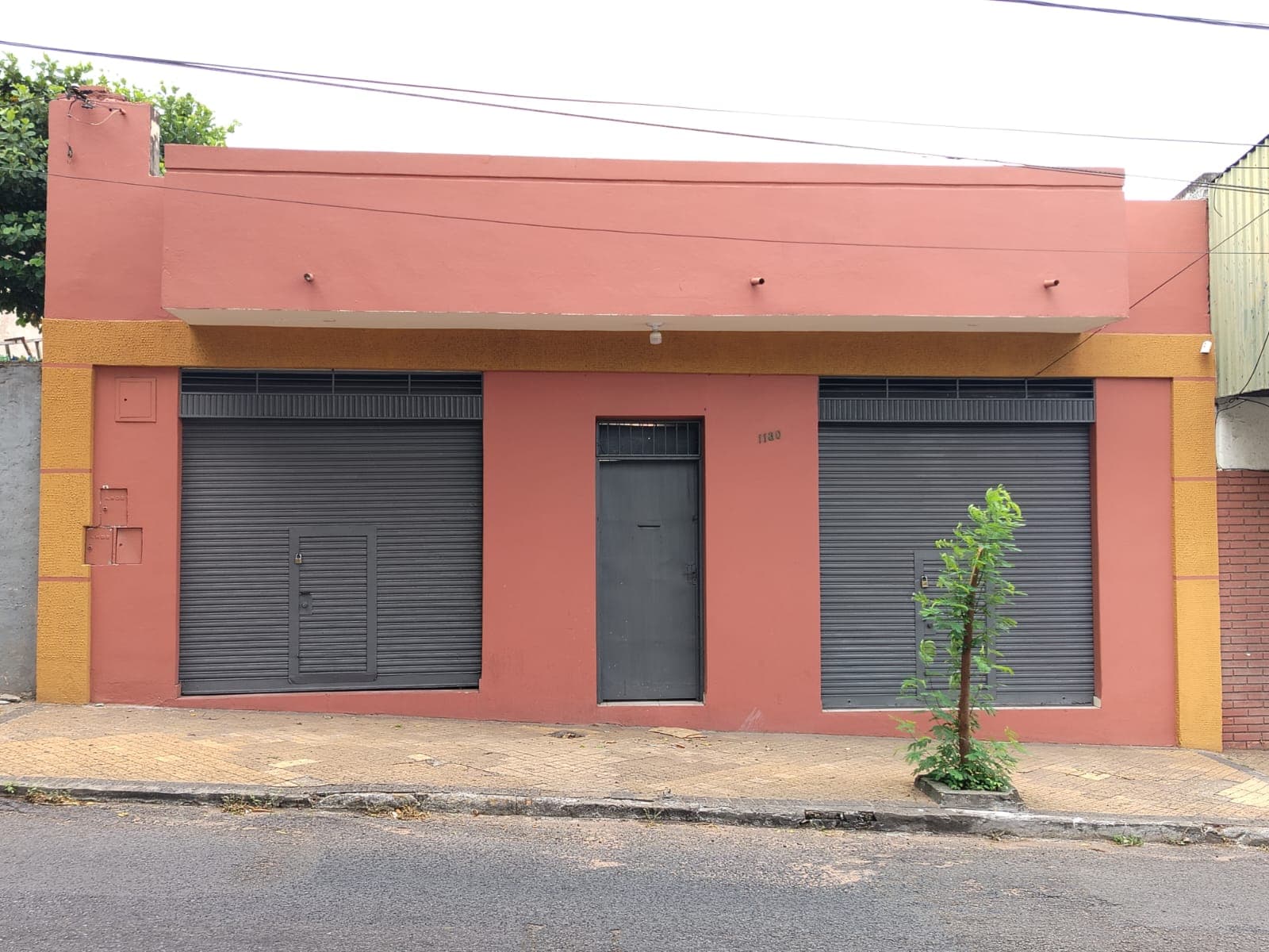 2 salones comerciales avda. Rodriguez de francia - Asunción, foto 2