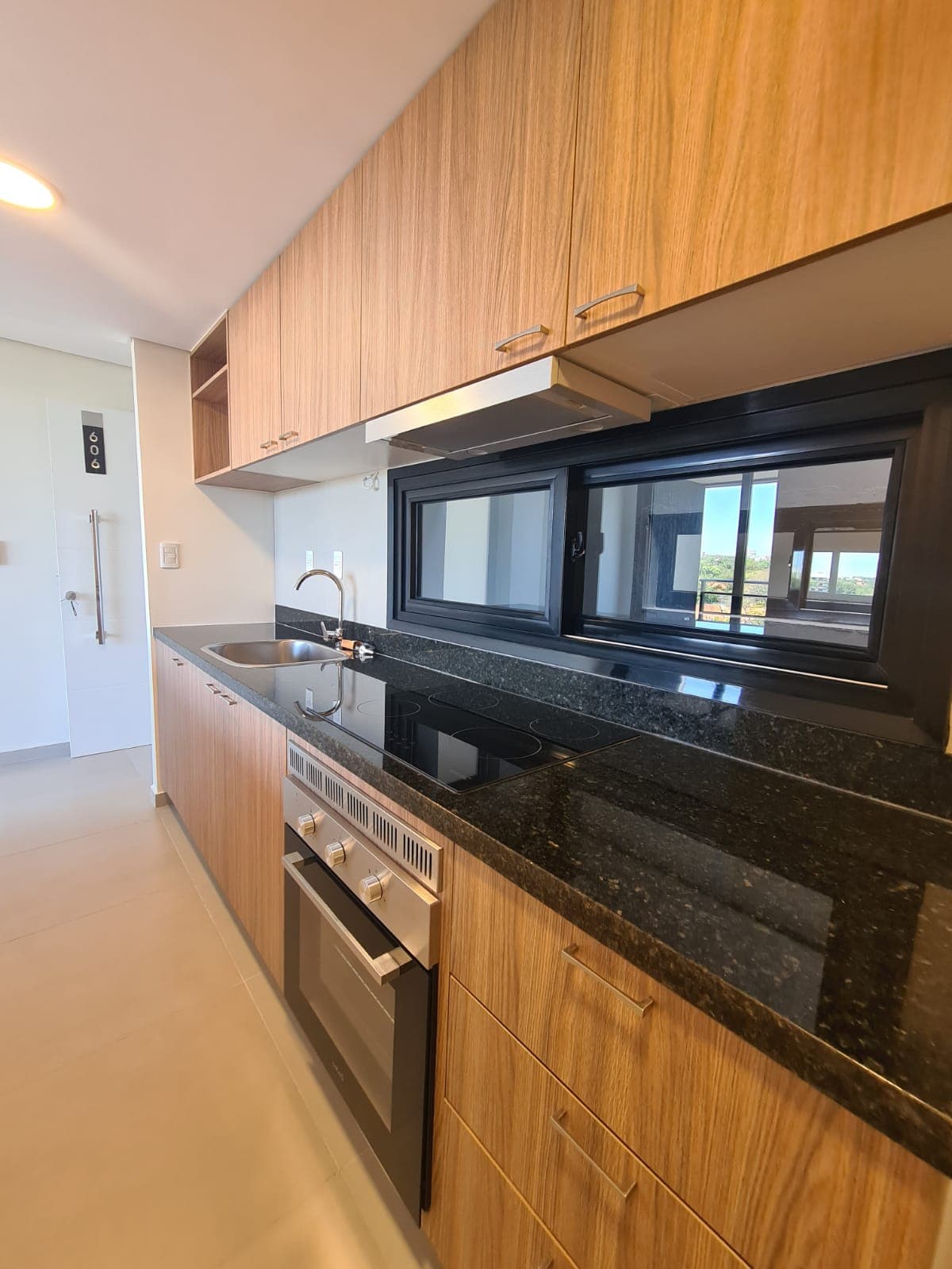 dpto en Urban Ycua Sati: 2 dormitorios, 1 en suite, balcón, parrilla, foto 2