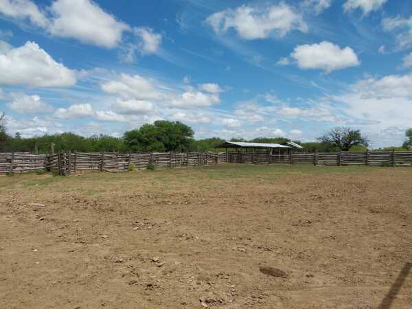 Estancia en venta | zona tte esteban martinez, foto 5