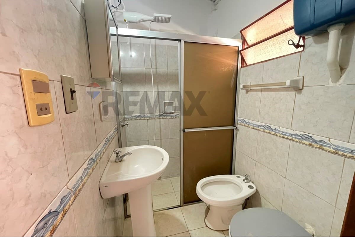 Salones comerciales - 1 cuadra de mcal. Lopez, foto 4