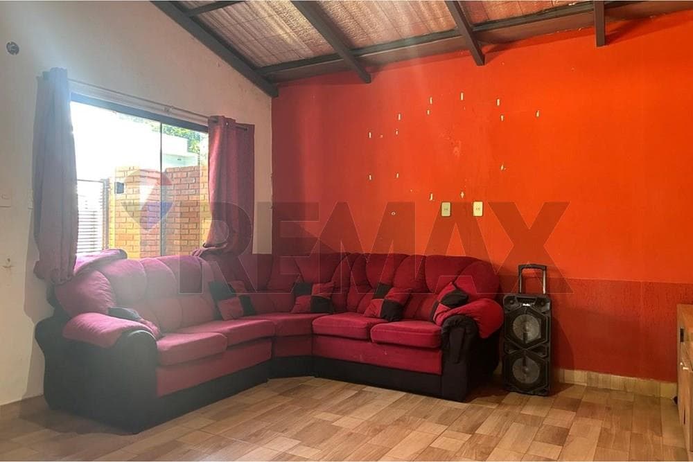 Casa en venta en el barrio yka'a - Luque — foto 5