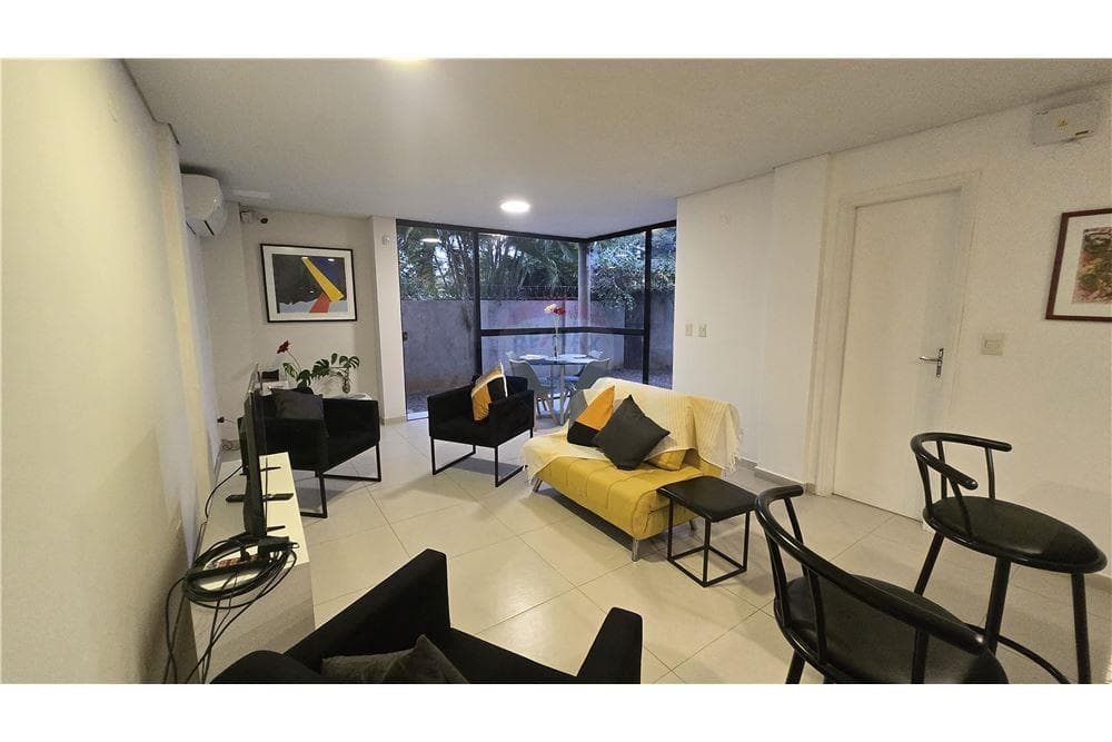 Moderno dúplex amoblado de 2 dormitorios en zona jardín de oro - Luque — foto 5