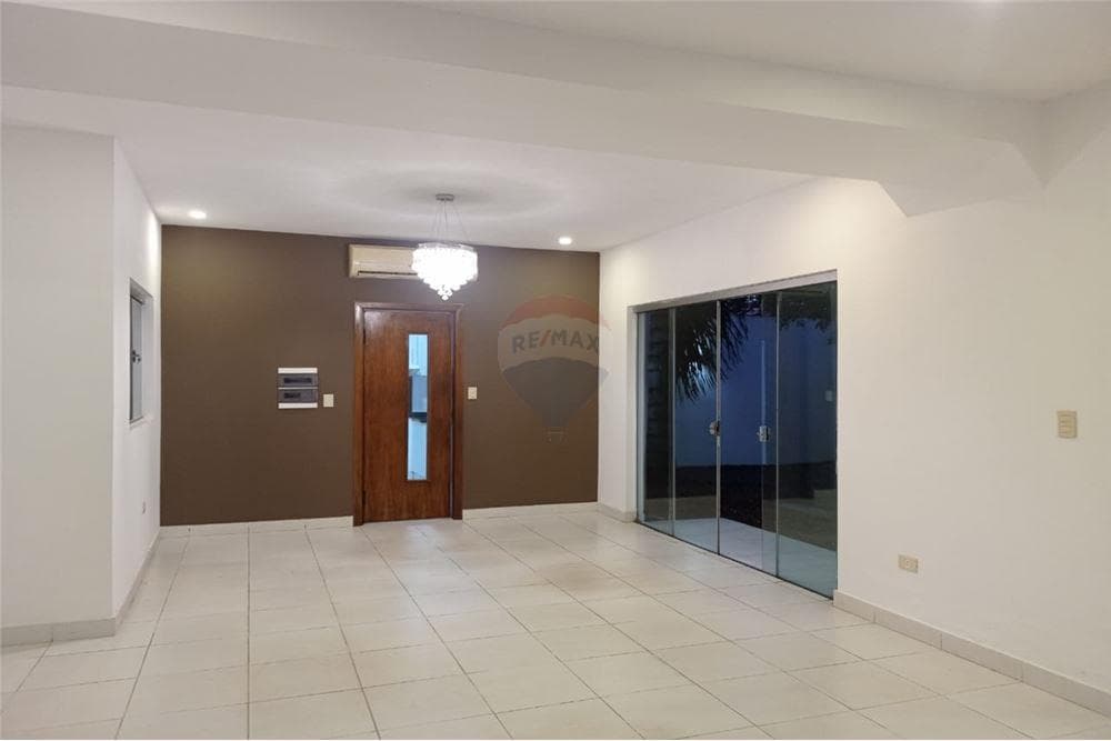 Duplex barrio san jorge asuncion, foto 2