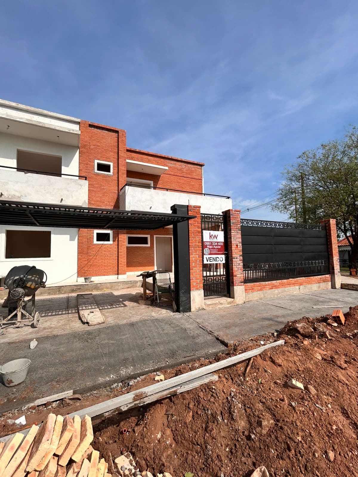 En Venta Dúplex A Estrenar En Lambaré - A 5min Del Colegio Sek — foto 2