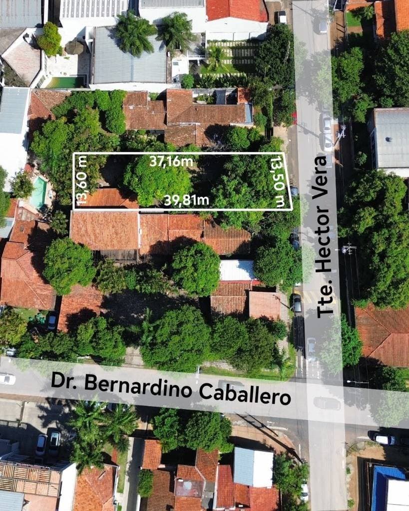 Vendo terreno en Ycua Sati - Asunción