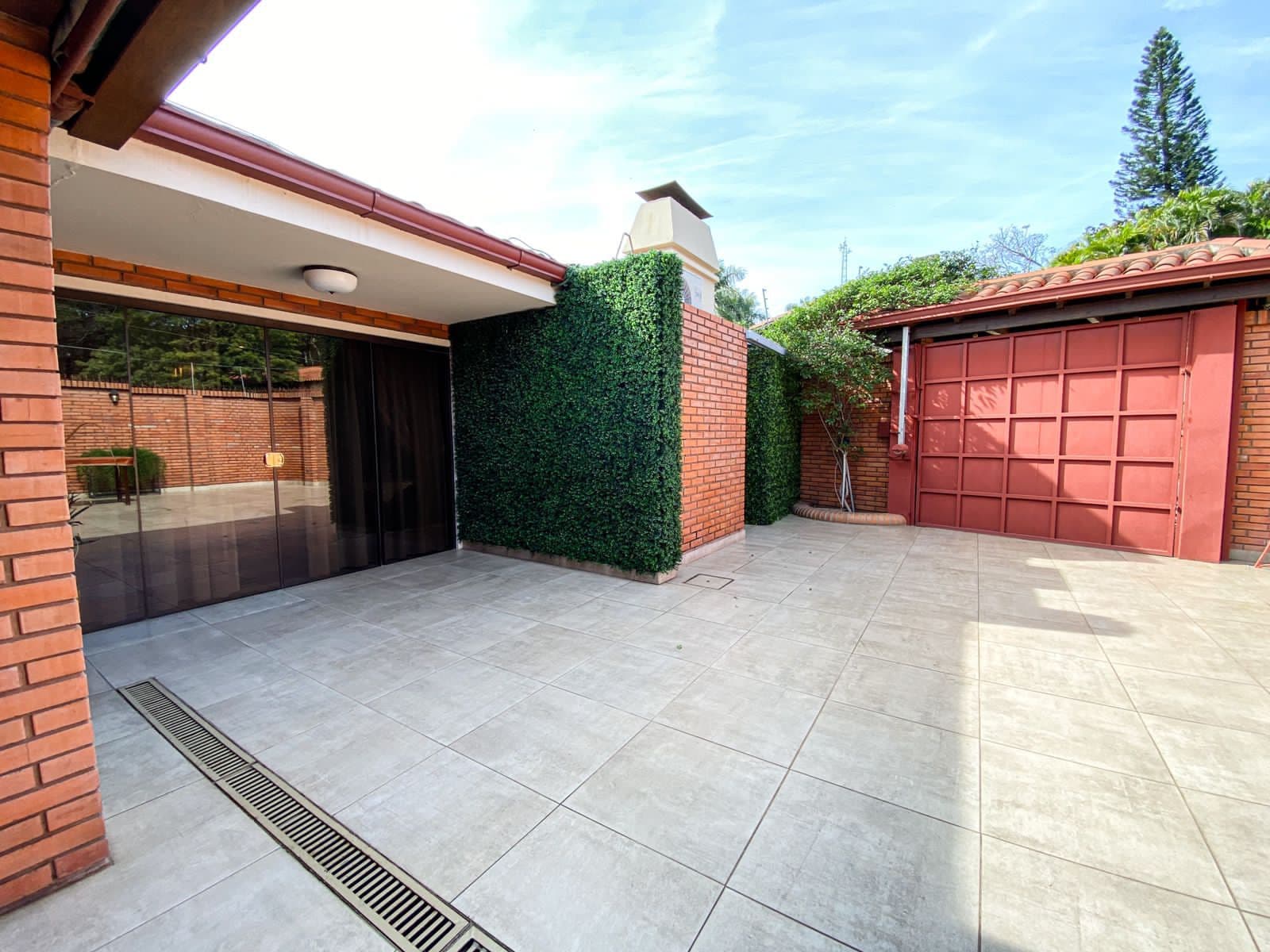 Amplia Casa en venta Barrio Republicano, foto 2