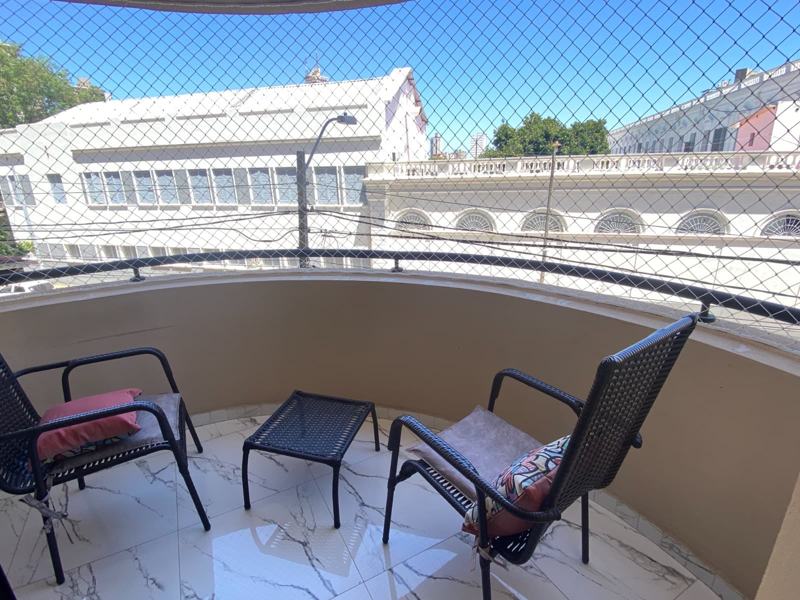 118m2 - 2 Dorm. Y A.serv., Frente Mismo Al Colegio San José — foto 4