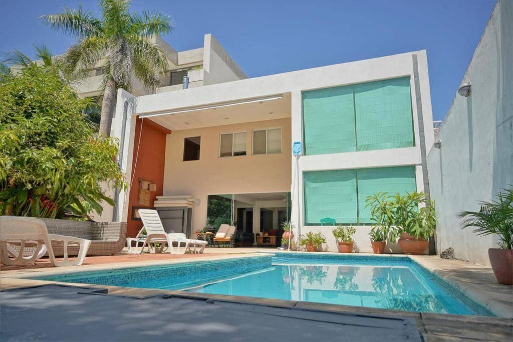 Casa en barrio mburucuya, foto 3
