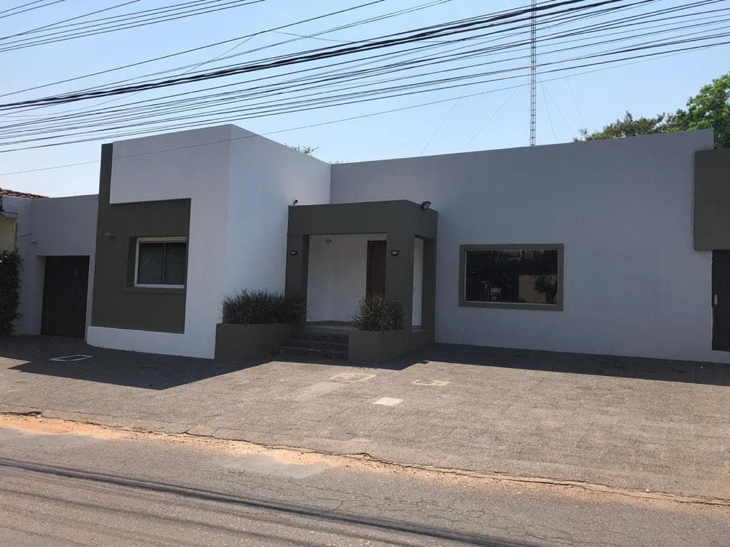 edificio de oficinas con Renta. COD 006, foto 1