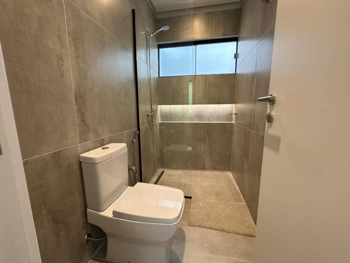 Duplex amoblado con piscina en asuncion loma pyta, foto 2