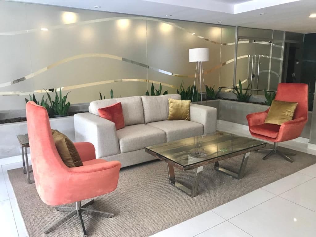 Departamento en venta de 4 ambientes en Barrio Herrera, foto 2