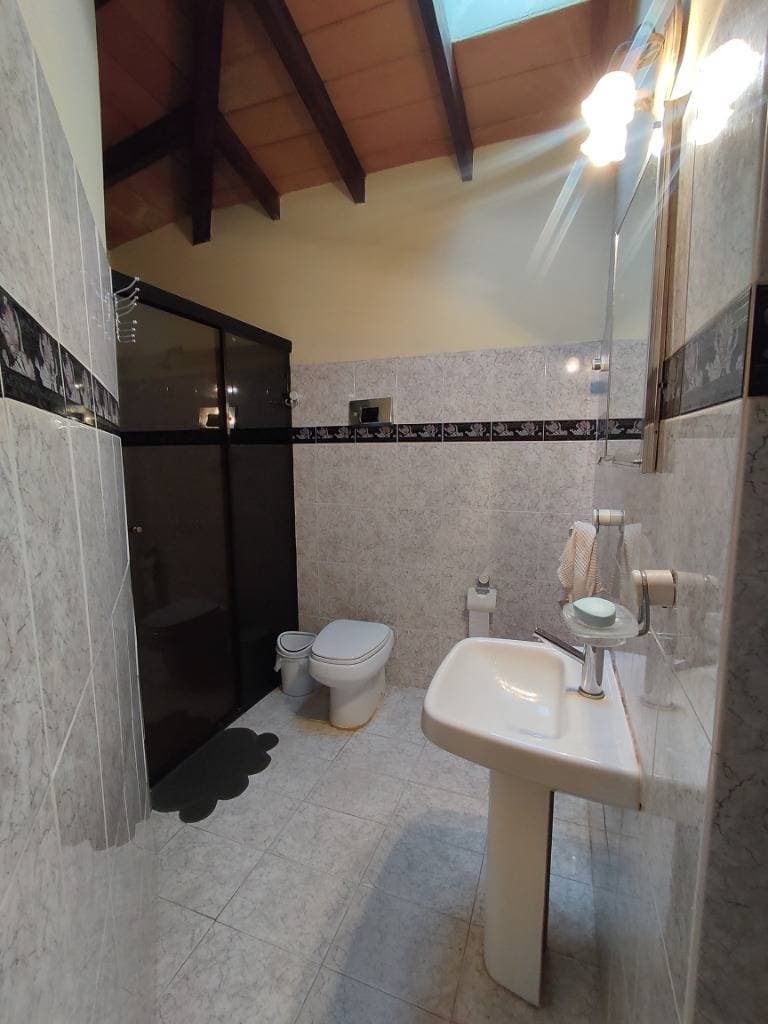 casa de 3 habitaciones en el barrio Villa Aurelia de Asunción, foto 5
