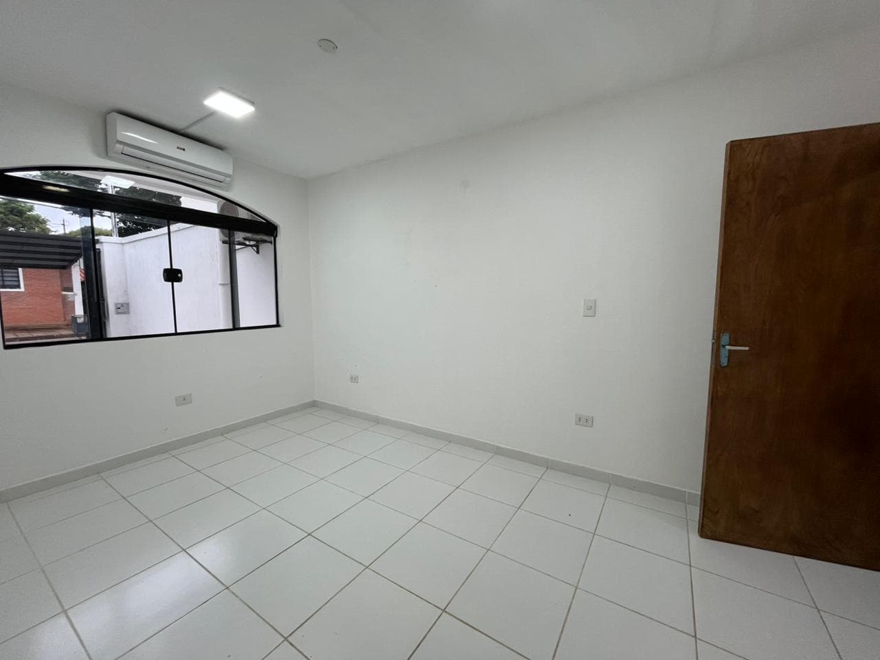 Dúplex tipo casa con quincho a estrenar en alquiler – barrio san pablo — foto 4