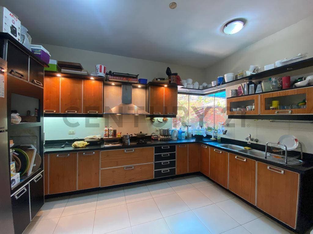 En Venta Hermosa Casa en Barrio Kennedy, Lambaré, foto 5