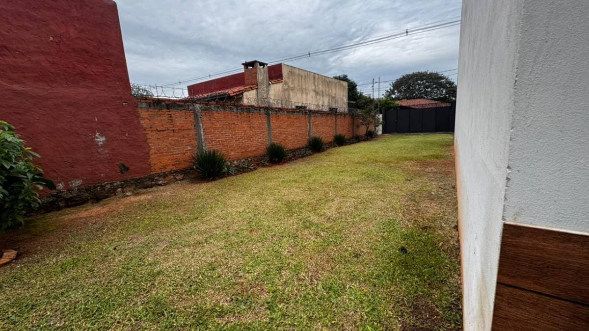 Duplex en venta en Luque laurelty — foto 2