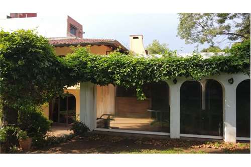 Casa en barrio Jara asuncion, foto 3