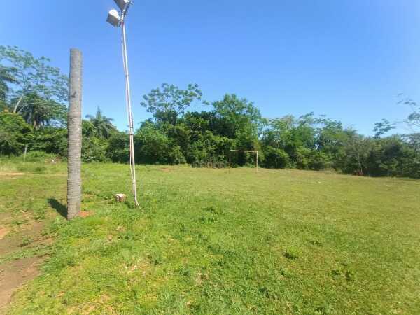 Vendo terreno de 2.598m2 en Luque