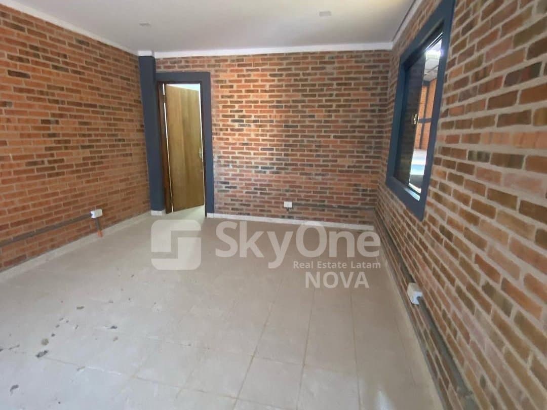 depósito de 330 m2 en Mariano Roque Alonso (zona PST) — foto 2