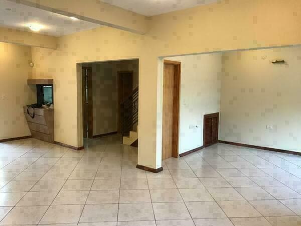 Duplex en bo. Herrera con renta actual — foto 4