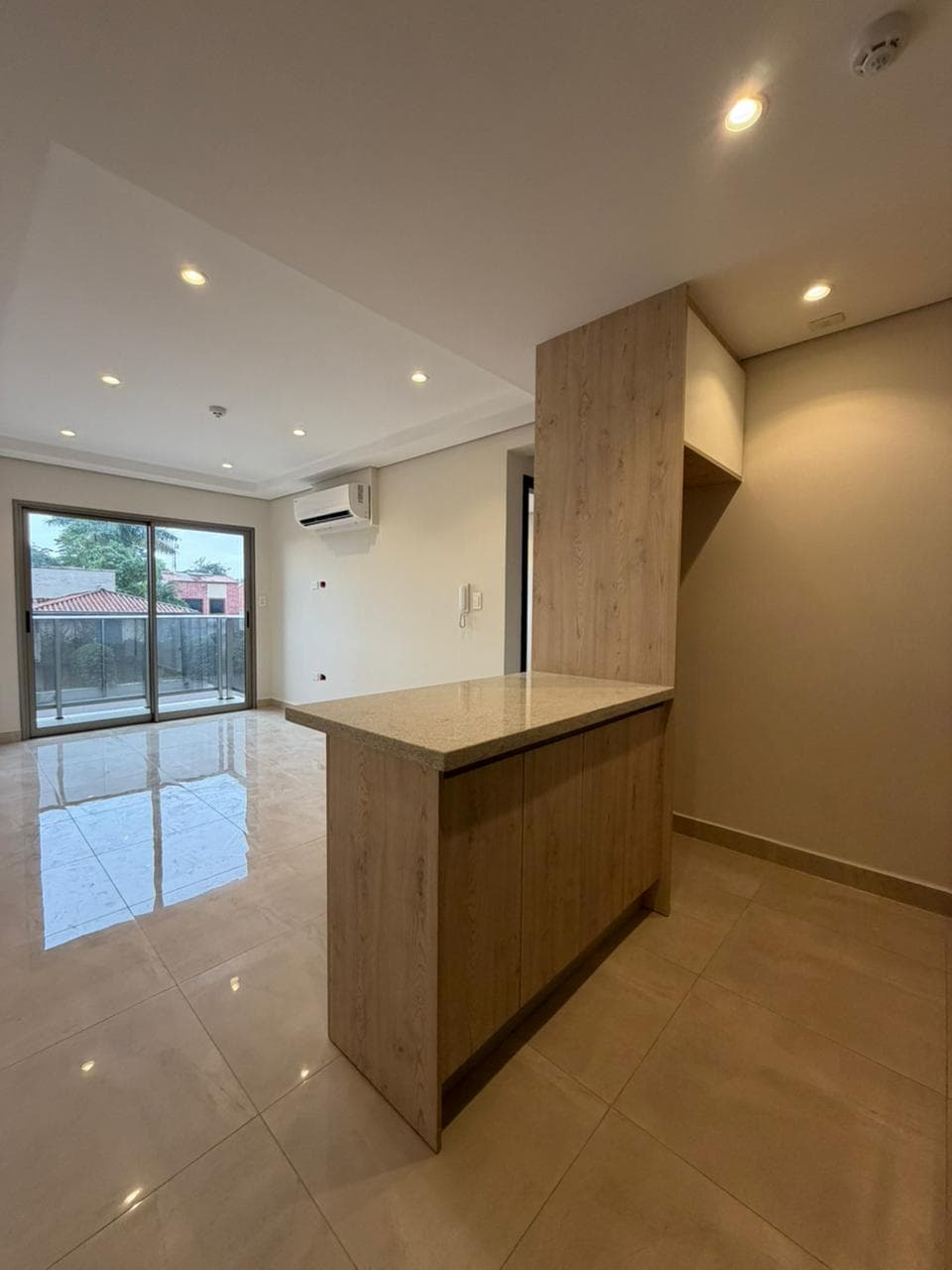 Departamento de un dormitorio en alquiler en Luque