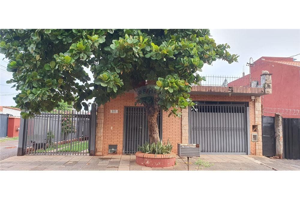 Vendo casa con piscina - bo. Molino - Luque