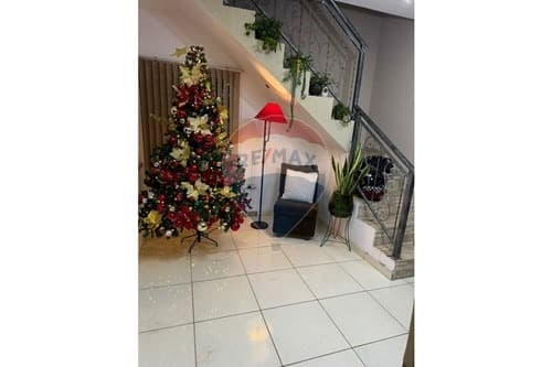 En venta hermosa casa con piscina San Lorenzo.!!!, foto 4