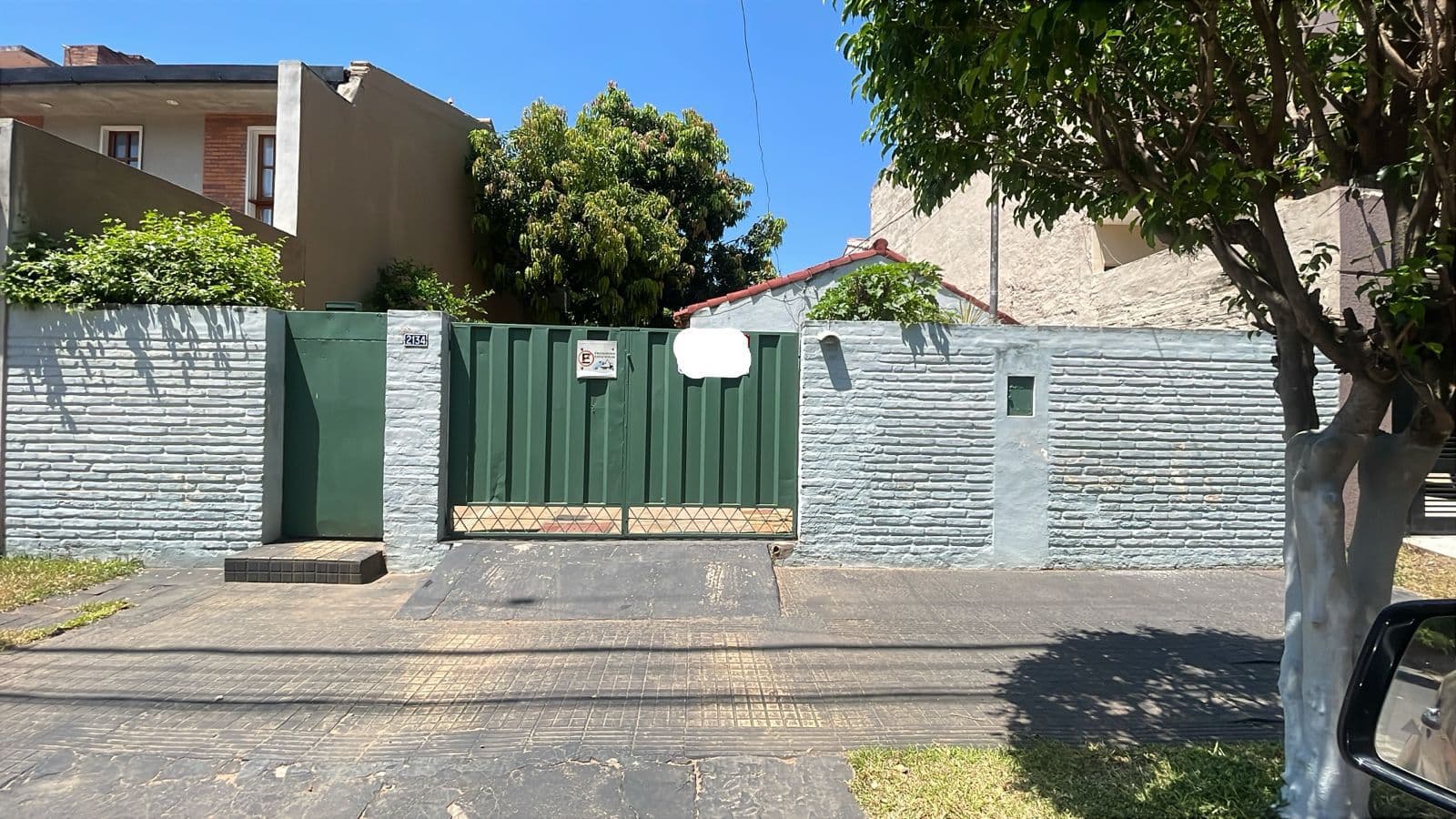 Vendo terreno b° san cristobal calle andrade eje corporativo