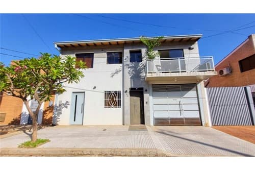 Casa-Venta-Teniente 1° Venancio Ross Hipódromo, Asunción