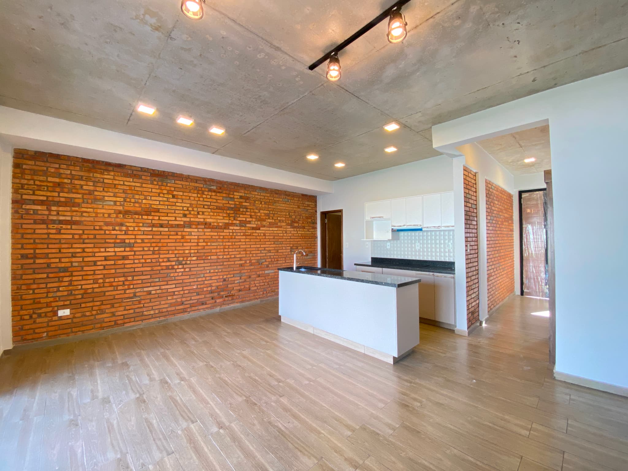 Duplex A Estrenar En Luque Barrio Laurelty — foto 3